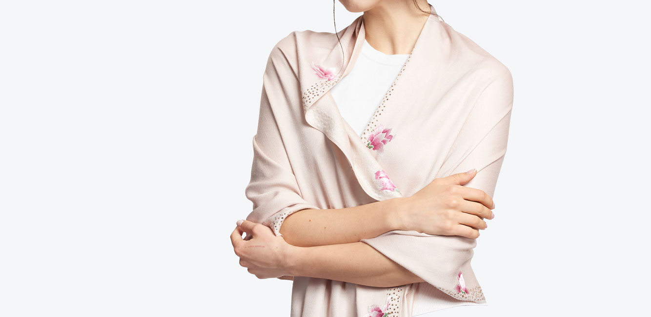 羊绒臻品手绣·璀璨玉兰